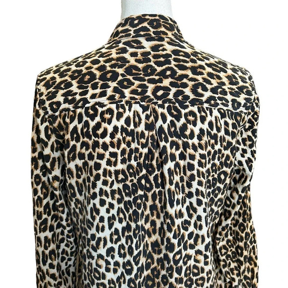 EQUIPTMENT Femme Slim Signature Silk Shirt Natural Leopard - Picture 8 of 10